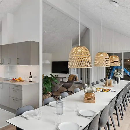 5 Star In Лёккен